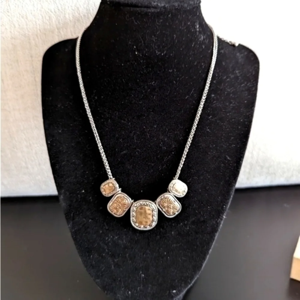 Silver tone and golden necklace 8”
